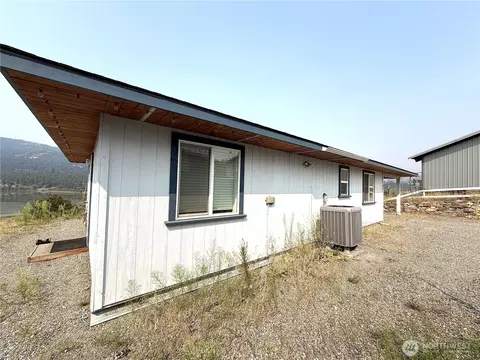 Exterior - 62 Heron Loop, Republic, WA 99166 photo 2 of 3