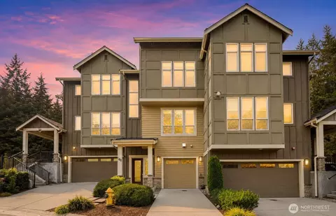 900 228th Ave NE #14B, Sammamish, WA 98074