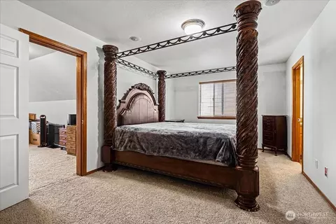 Bedroom - 2101 199th St E, Spanaway, WA 98387 photo 1 of 4