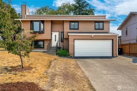 1159 N Vassault St, Tacoma, WA 98406