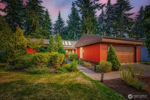 31550 39th Ave SW, Federal Way, WA 98023