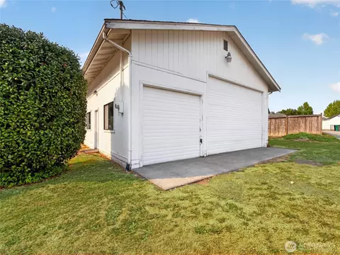 Other - 1409 Marion St, Enumclaw, WA 98022 photo 5 of 7