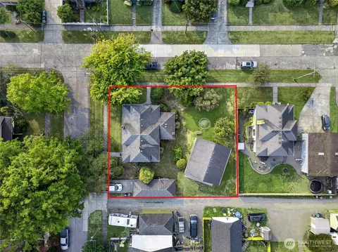 View/Area - 1409 Marion St, Enumclaw, WA 98022 photo 2 of 3