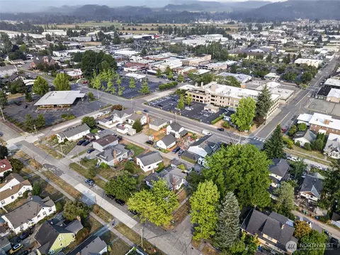 View/Area - 1409 Marion St, Enumclaw, WA 98022 photo 3 of 3