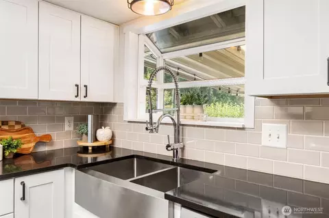 Kitchen - 12817 48th Dr SE, Everett, WA 98208 photo 2 of 4