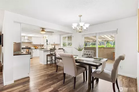 Dining - 12817 48th Dr SE, Everett, WA 98208 photo 1 of 1