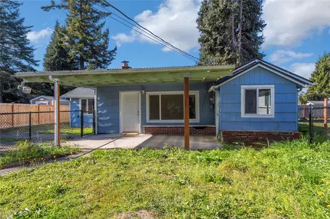 2107 D St SE, Auburn, WA 98002