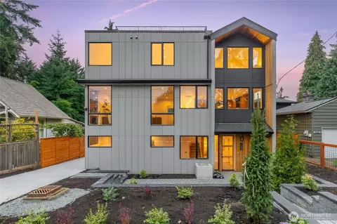 7533 31st Ave NE, Seattle, WA 98115