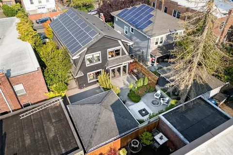 Other - 734 10th Ave E, Seattle, WA 98102 photo 2 of 9