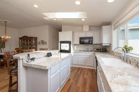Kitchen - 201 Winterhawk St, Sequim, WA 98382 photo 3 of 3