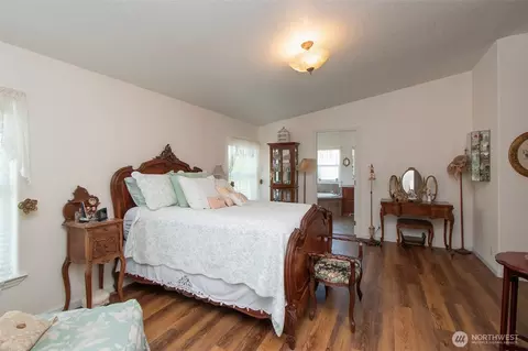 Bedroom - 201 Winterhawk St, Sequim, WA 98382 photo 4 of 4