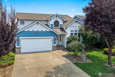 17707 25th Avenue Ct E, Tacoma, WA 98445