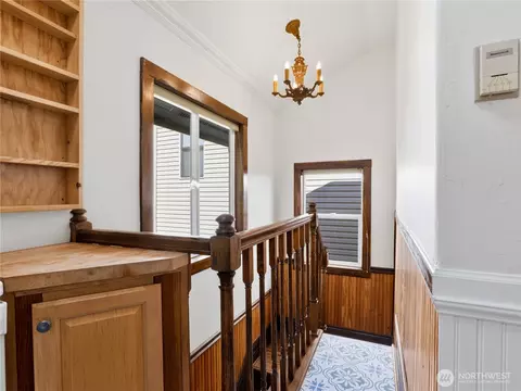 Entry Way - 1918 S Waite St, Seattle, WA 98144 photo 3 of 4