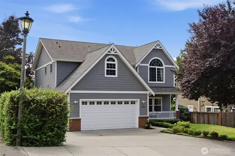 2297 NE Thistle Ct, Poulsbo, WA 98370