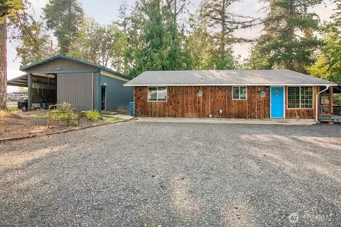 205 Lamar Rd, Silverlake, WA 98645