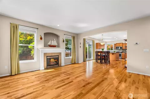 Living - 6951 Radius Loop SE, Olympia, WA 98513 photo 1 of 3
