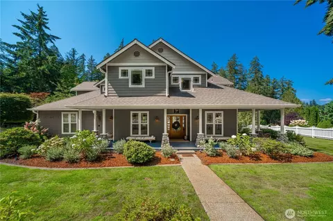 7304 Plant Dr NW, Gig Harbor, WA 98335