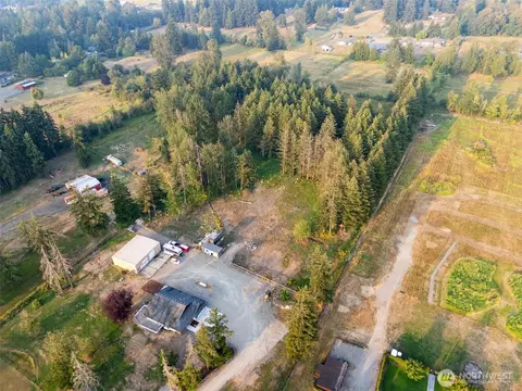 View/Area - 41926 212th Ave SE, Enumclaw, WA 98022 photo 2 of 5