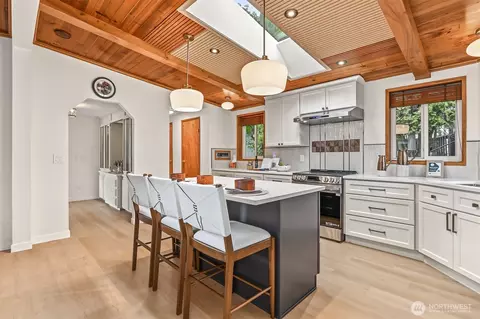 Kitchen - 23730 9th Pl W, Bothell, WA 98021 photo 4 of 6