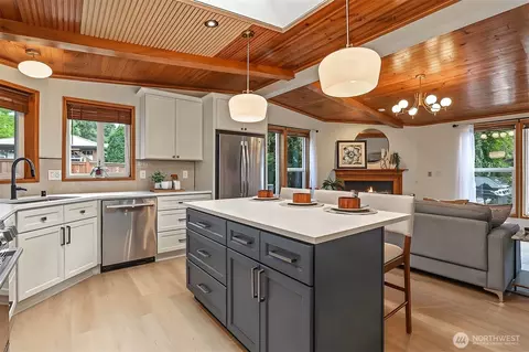 Kitchen - 23730 9th Pl W, Bothell, WA 98021 photo 2 of 6
