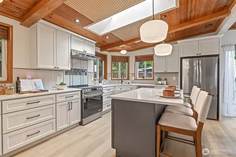 Kitchen - 23730 9th Pl W, Bothell, WA 98021 photo 1 of 6
