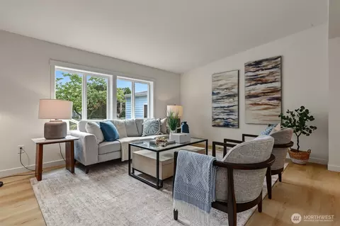 Living - 23730 9th Pl W, Bothell, WA 98021 photo 5 of 7