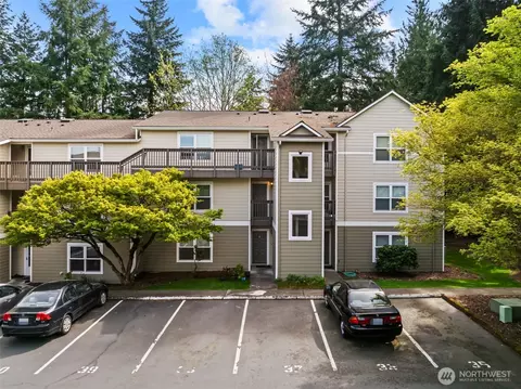 8218 126th Ave NE #E22, Kirkland, WA 98033
