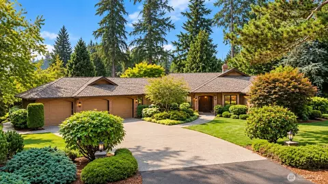 22007 NE 140th Way, Woodinville, WA 98077