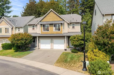 130 NE Miramar Cir, Bremerton, WA 98311