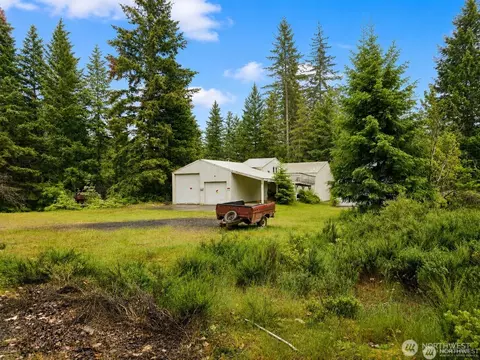1170 NE Shoe Lake Rd, Tahuya, WA 98588