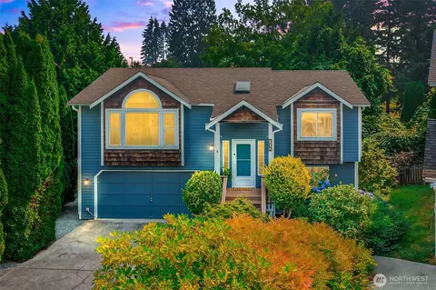 302 18th Pl, Snohomish, WA 98290