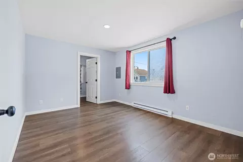 Bedroom - 2104 Rockefeller Ave #1716, Everett, WA 98201 photo 1 of 6