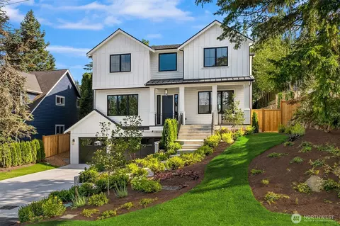 10415 SE 13th St, Bellevue, WA 98004