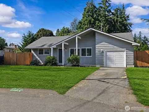 22628 87th Ave W, Edmonds, WA 98026