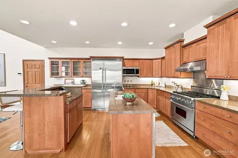 Kitchen - 3265 Phillips Ave, Enumclaw, WA 98022 photo 1 of 4