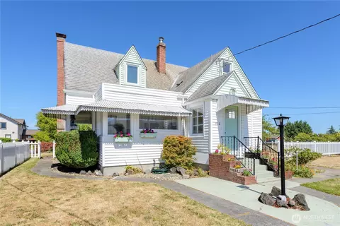 432 E Front St, Port Angeles, WA 98362