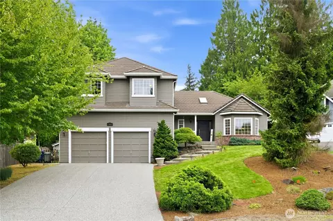 23030 NE 13th St, Sammamish, WA 98074