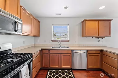 Kitchen - 205 Silvernail St NE, Orting, WA 98360 photo 1 of 2