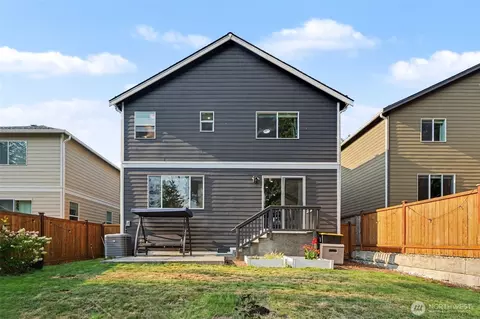 Exterior - 4114 235th Pl SE, Bothell, WA 98021 photo 4 of 5