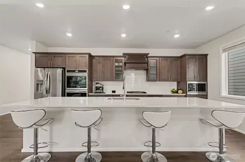 Kitchen - 4114 235th Pl SE, Bothell, WA 98021 photo 1 of 4