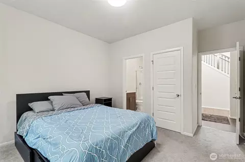 Bedroom - 4114 235th Pl SE, Bothell, WA 98021 photo 4 of 6