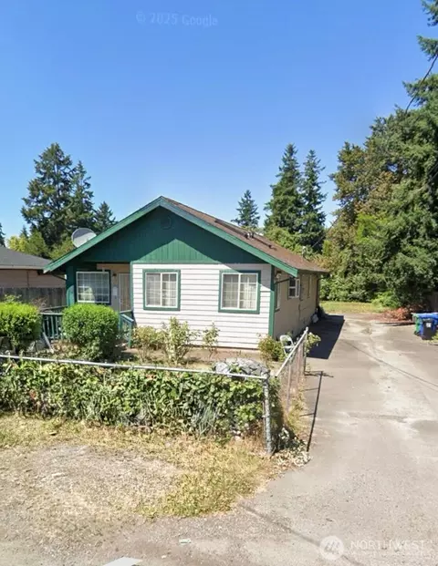5712 S Augusta St, Seattle, WA 98178