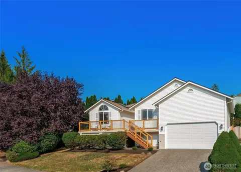 1812 Lumley Ave, Mukilteo, WA 98275