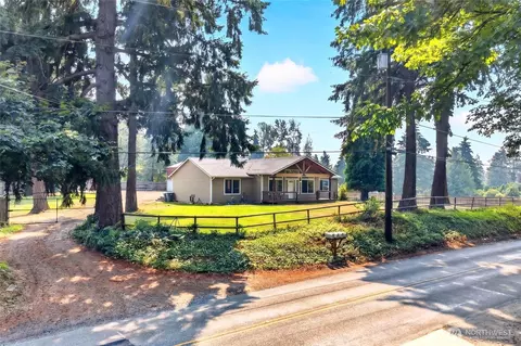 10516 36th St E, Edgewood, WA 98372