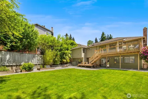 Exterior - 14821 104th Ave NE, Bothell, WA 98011 photo 5 of 9