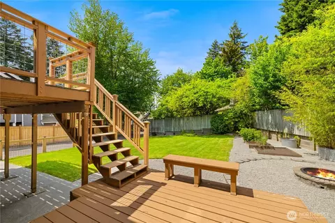 Exterior - 14821 104th Ave NE, Bothell, WA 98011 photo 8 of 9