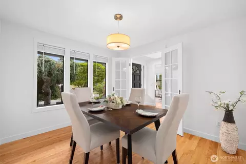 Dining - 14821 104th Ave NE, Bothell, WA 98011 photo 1 of 4