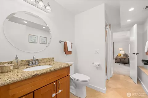 Bath - 14821 104th Ave NE, Bothell, WA 98011 photo 3 of 3
