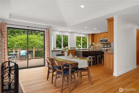 Dining - 14821 104th Ave NE, Bothell, WA 98011 photo 2 of 4