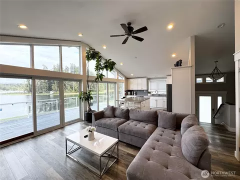Living - 7360 E Grapeview Loop Rd, Allyn, WA 98524 photo 2 of 2
